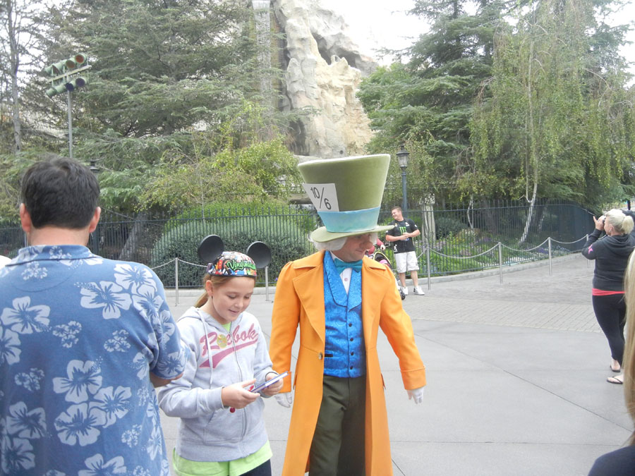 Disneyland Alice in Wonderland Picture